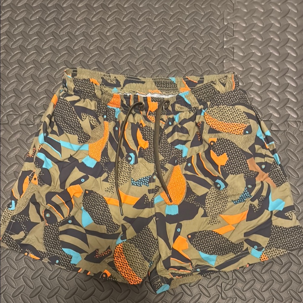 SAXX men’s swim shorts with liner